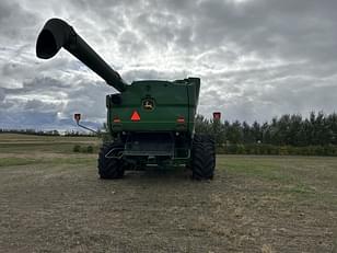 Main image John Deere S780 4