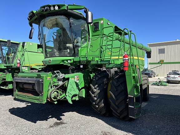 Image of John Deere S780 equipment image 1