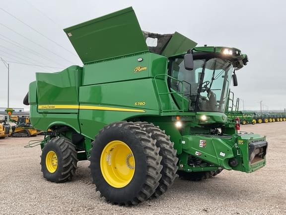 Image of John Deere S780 Primary image