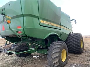 Main image John Deere S780 5