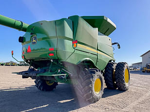 Main image John Deere S780 5