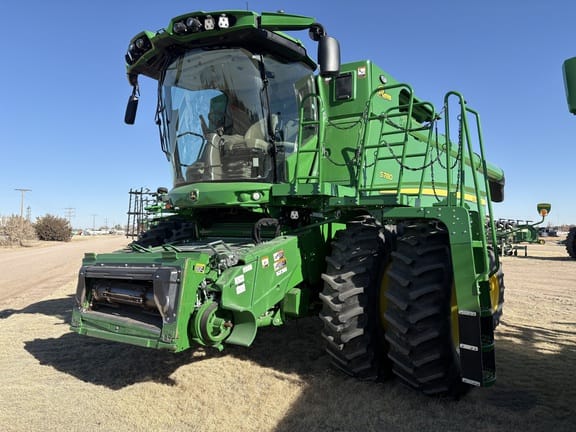 Main image John Deere S780