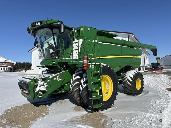 Image of John Deere S780 Primary image