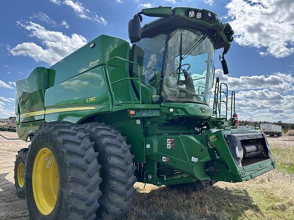 Image of John Deere S780 equipment image 1