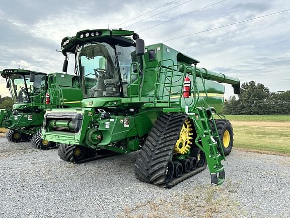 Image of John Deere S780 Primary image