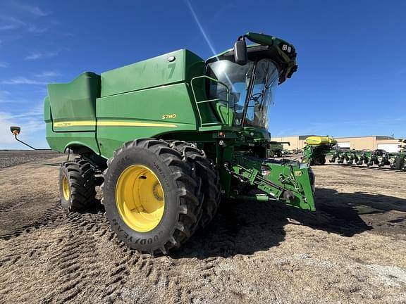 Image of John Deere S780 Primary image