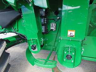 Main image John Deere S780 16