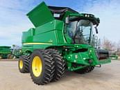 Thumbnail image John Deere S780 1