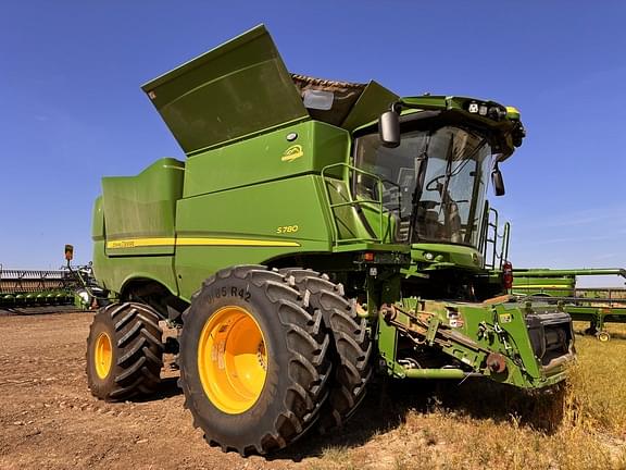 Image of John Deere S780 Primary image