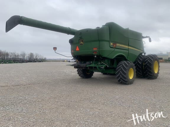 Image of John Deere S780 equipment image 3