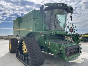 Main image John Deere S780