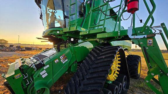 Image of John Deere S780 Primary image