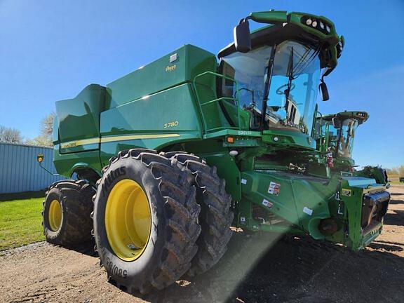 Image of John Deere S780 Primary image