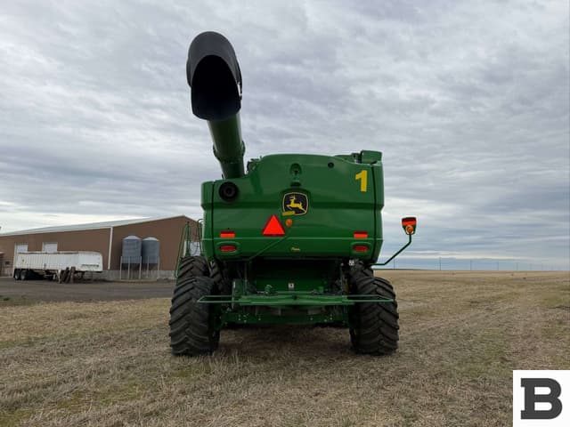 Image of John Deere S780 equipment image 3