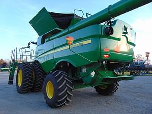 Main image John Deere S780 1