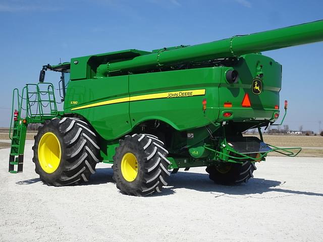 Image of John Deere S780 equipment image 3