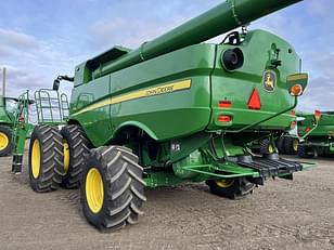 Main image John Deere S780 1