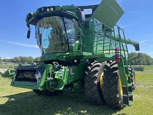 2023 John Deere S780 Image