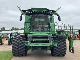 Main image John Deere S780 10