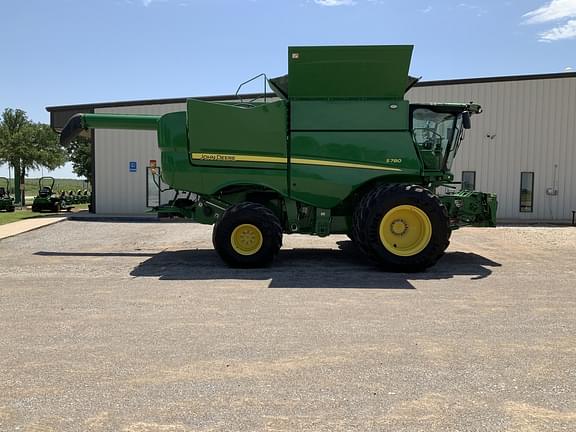 Image of John Deere S780 equipment image 1