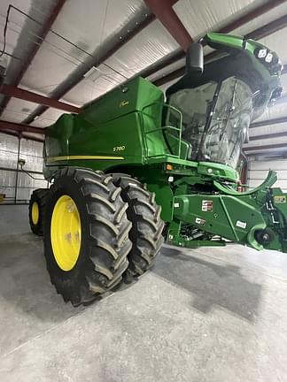 Image of John Deere S780 equipment image 1