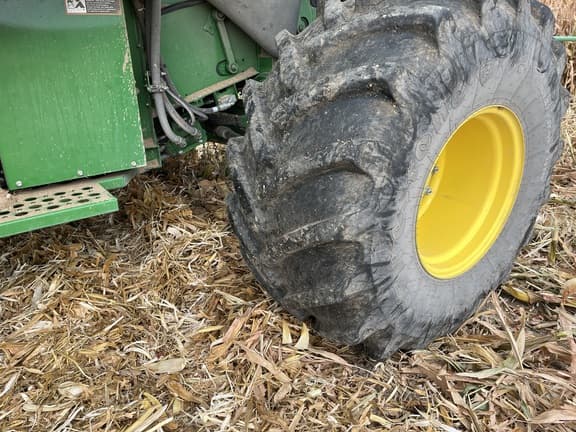 Image of John Deere S780 equipment image 3