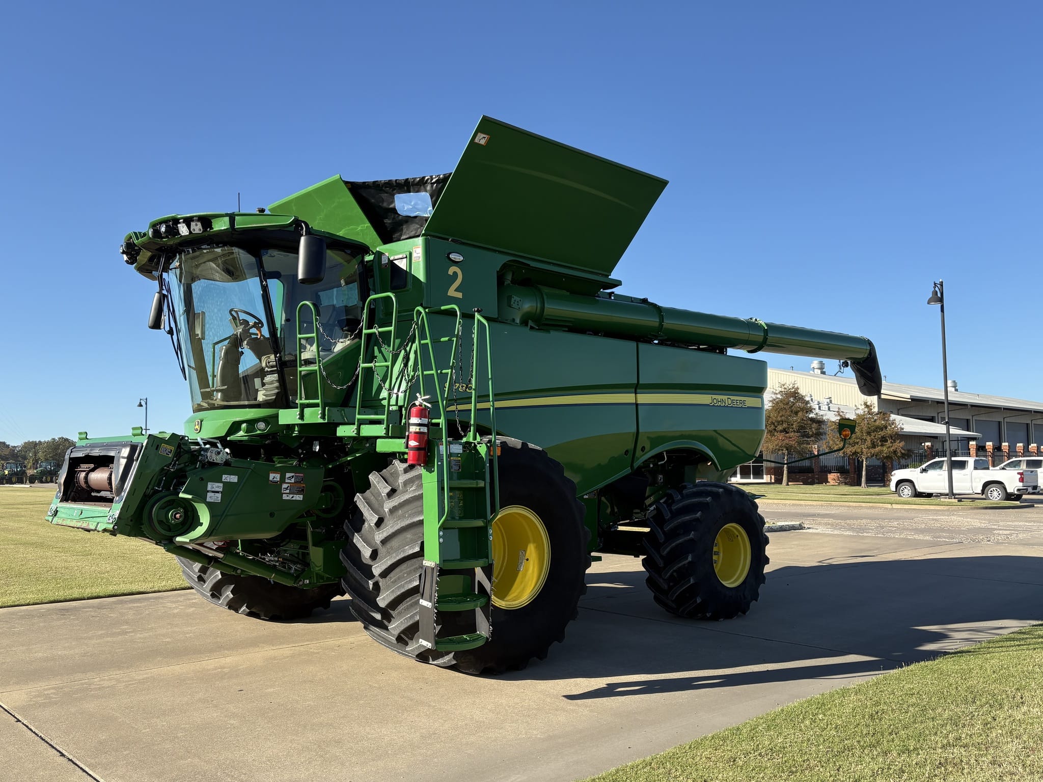 2023 John Deere S780 Equipment Image0