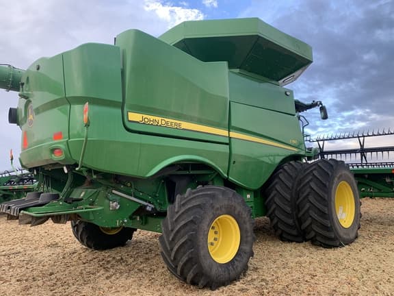 Image of John Deere S780 equipment image 2