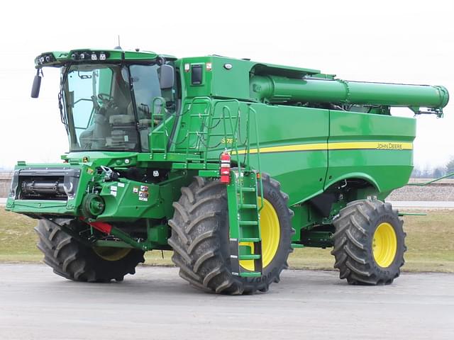 Image of John Deere S780 equipment image 1