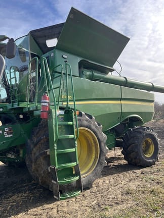 2023 John Deere S780 Equipment Image0