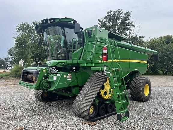 Image of John Deere S780 equipment image 3