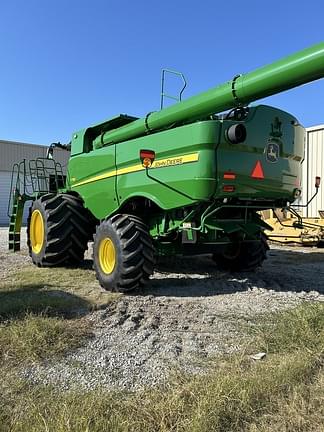 Image of John Deere S780 equipment image 3