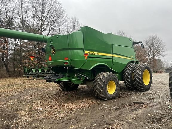 Image of John Deere S780 equipment image 2