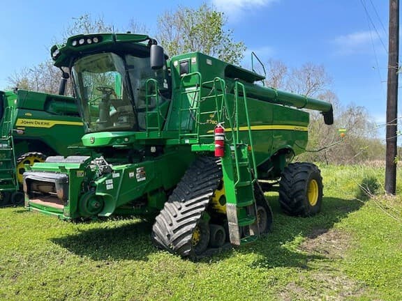 Image of John Deere S780 Primary image