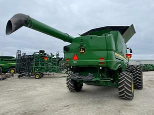 Main image John Deere S780 5