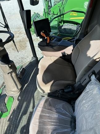 Image of John Deere S780 equipment image 4