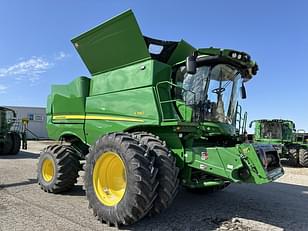 Main image John Deere S780 0