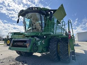 Main image John Deere S780 12