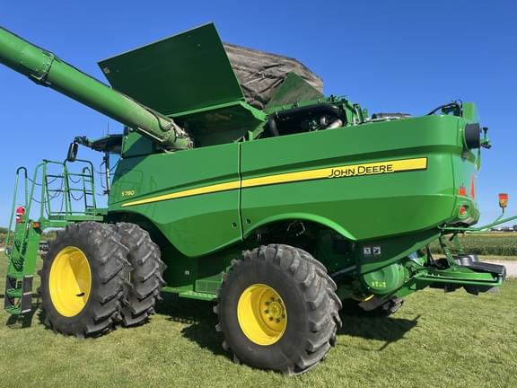 Image of John Deere S780 Primary image
