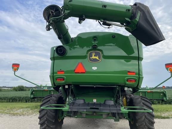 Image of John Deere S780 equipment image 3