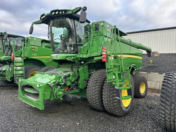Image of John Deere S780 Primary image