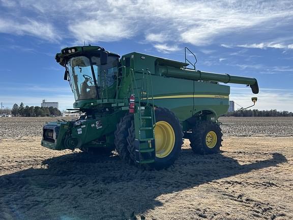 Image of John Deere S780 equipment image 4