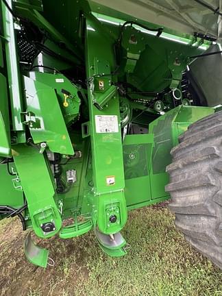 Image of John Deere S780 equipment image 4