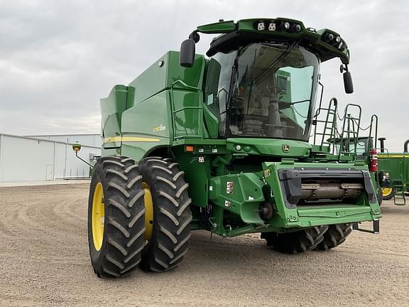 Image of John Deere S780 equipment image 1