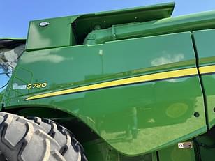 Main image John Deere S780 22