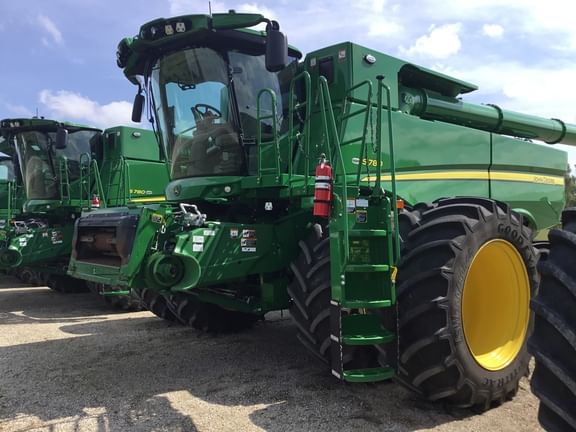 2023 John Deere S780 Equipment Image0