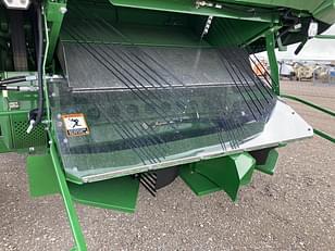 Main image John Deere S780 21