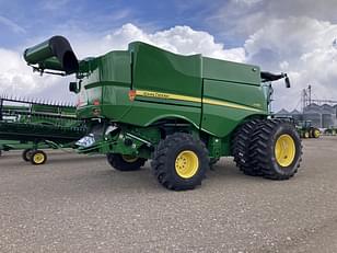 Main image John Deere S780 4