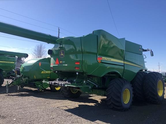 Image of John Deere S780 equipment image 3