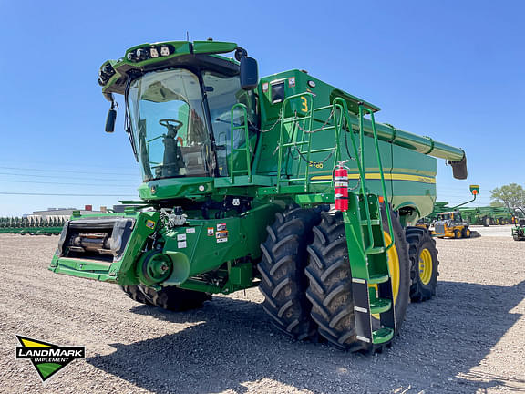 Image of John Deere S780 Primary image